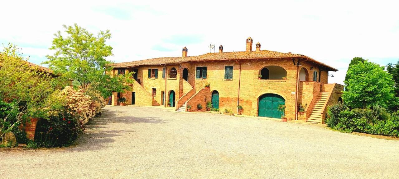 Casa Rossa Farm stay *